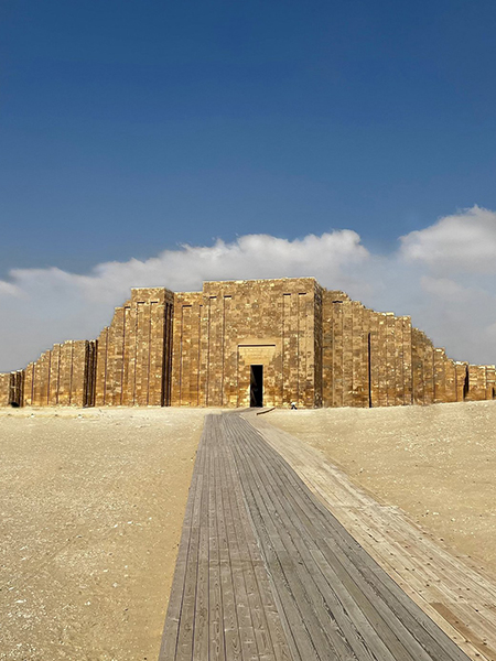 Saqqara, Memphis & Dahshur Tour – 8 Hours